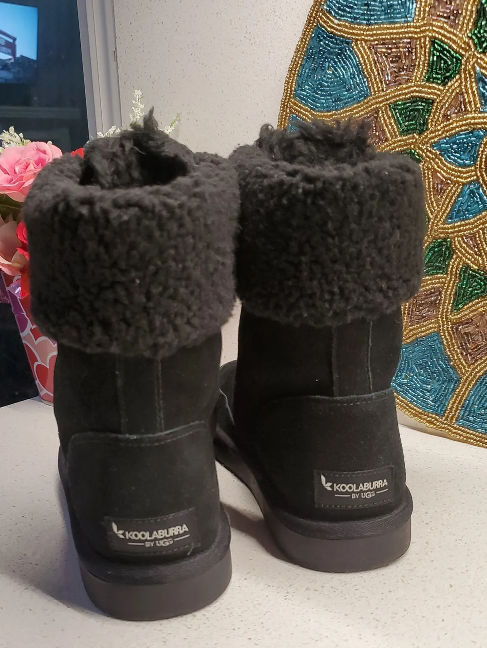 Koolaburra Black Suede Shearling-Cuff Zip Ankle Boots (youth sz 3)